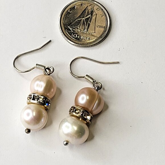 Pink and White Pearl Earrings - Picture 4 of 7
